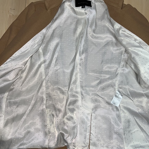 New - Picture 5 of 6